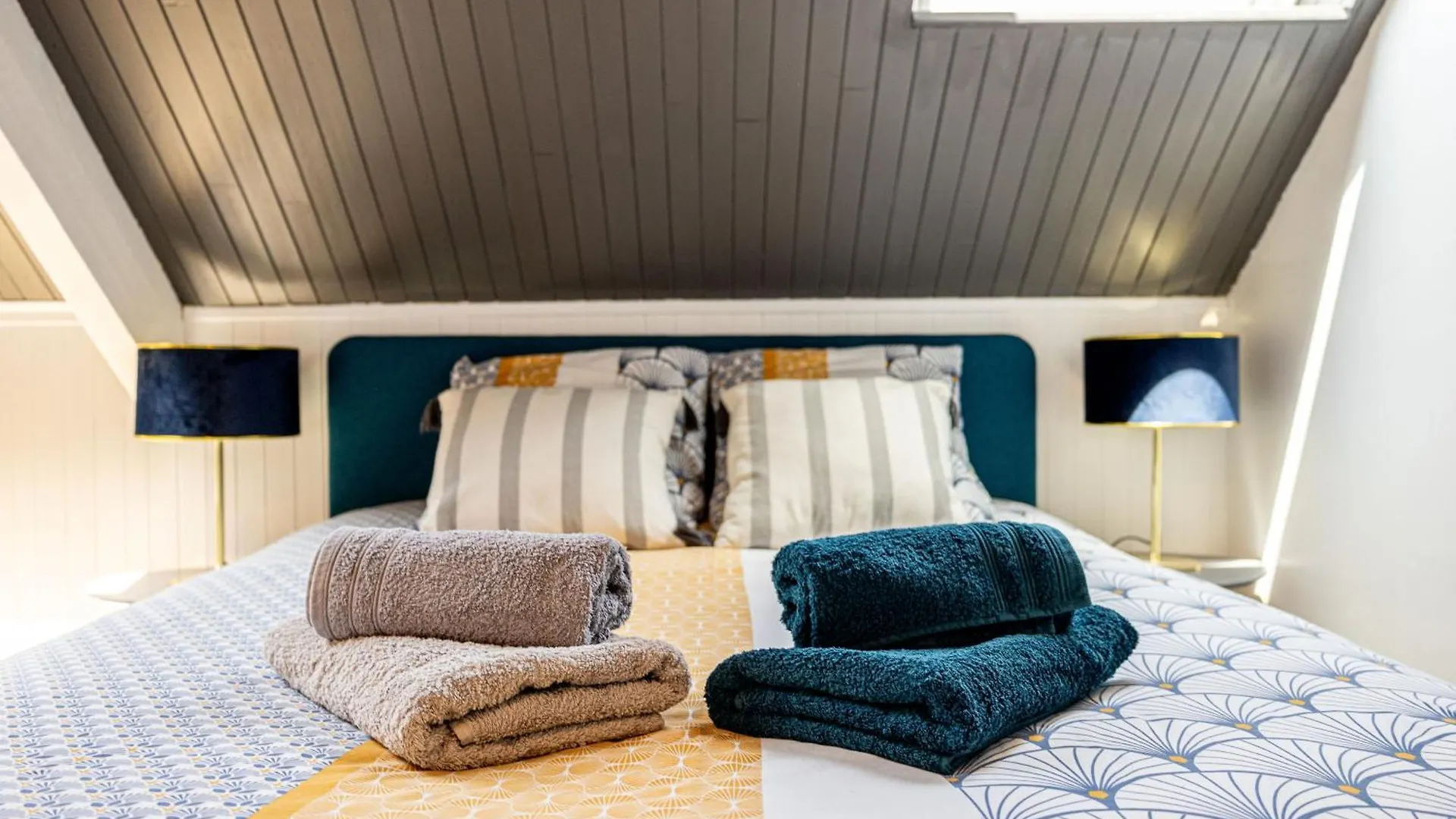 Agreable Studio Sous Les Toits - Parking - Wifi Пленёф-Валь-Андре Франция